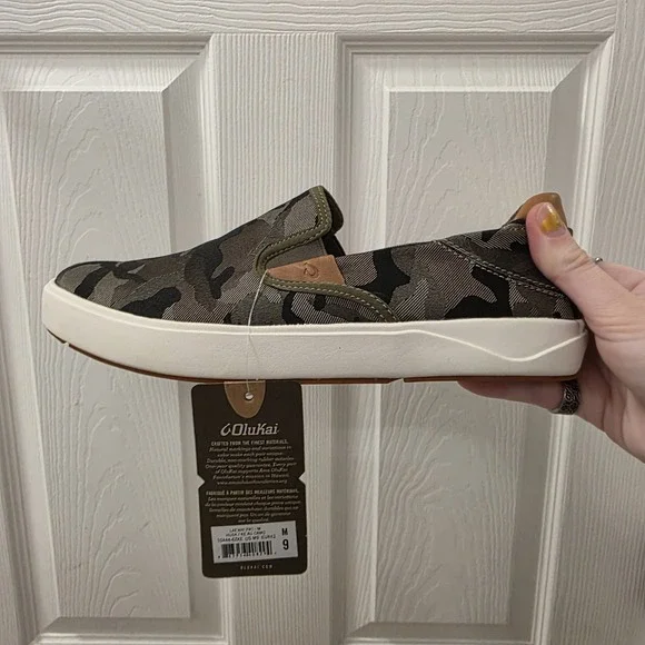 OluKai Green‎ Camo Lae'Ahi Pa'i Outdoor Versatile Lifestyle Sneakers Size 9